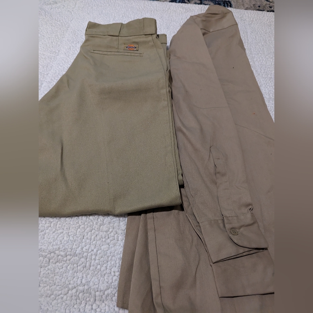 Dickies long sleeve shirt and pants